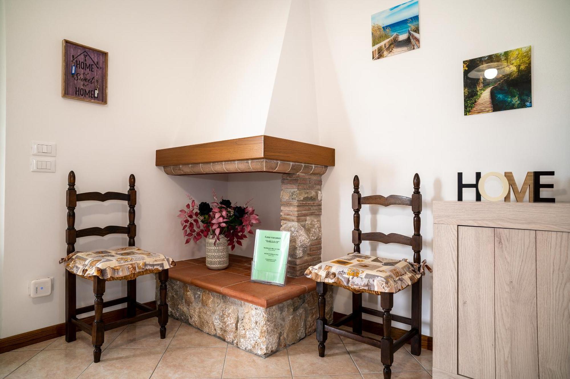 Casa Vacanze Dalla Ci Capezzano Pianore Exterior foto